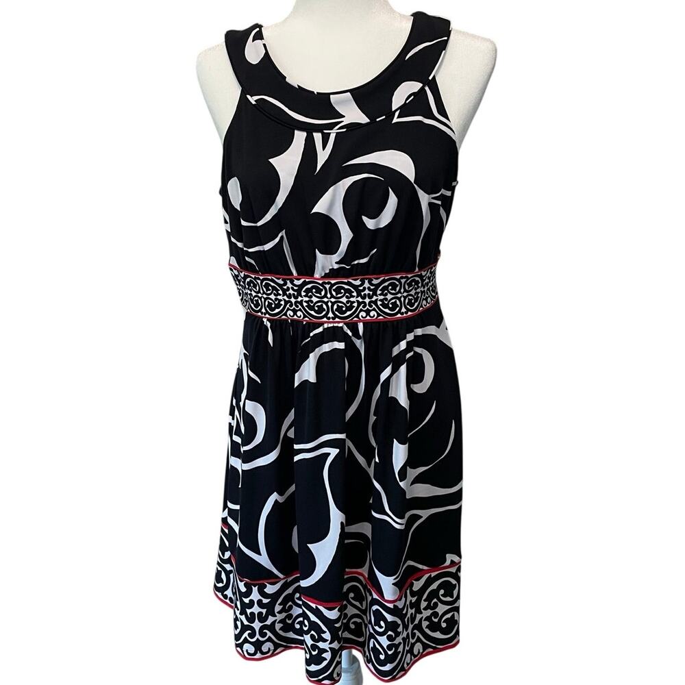 White House Black Market Dress Sz M Geometric Black White Red Sleeveless Stretch